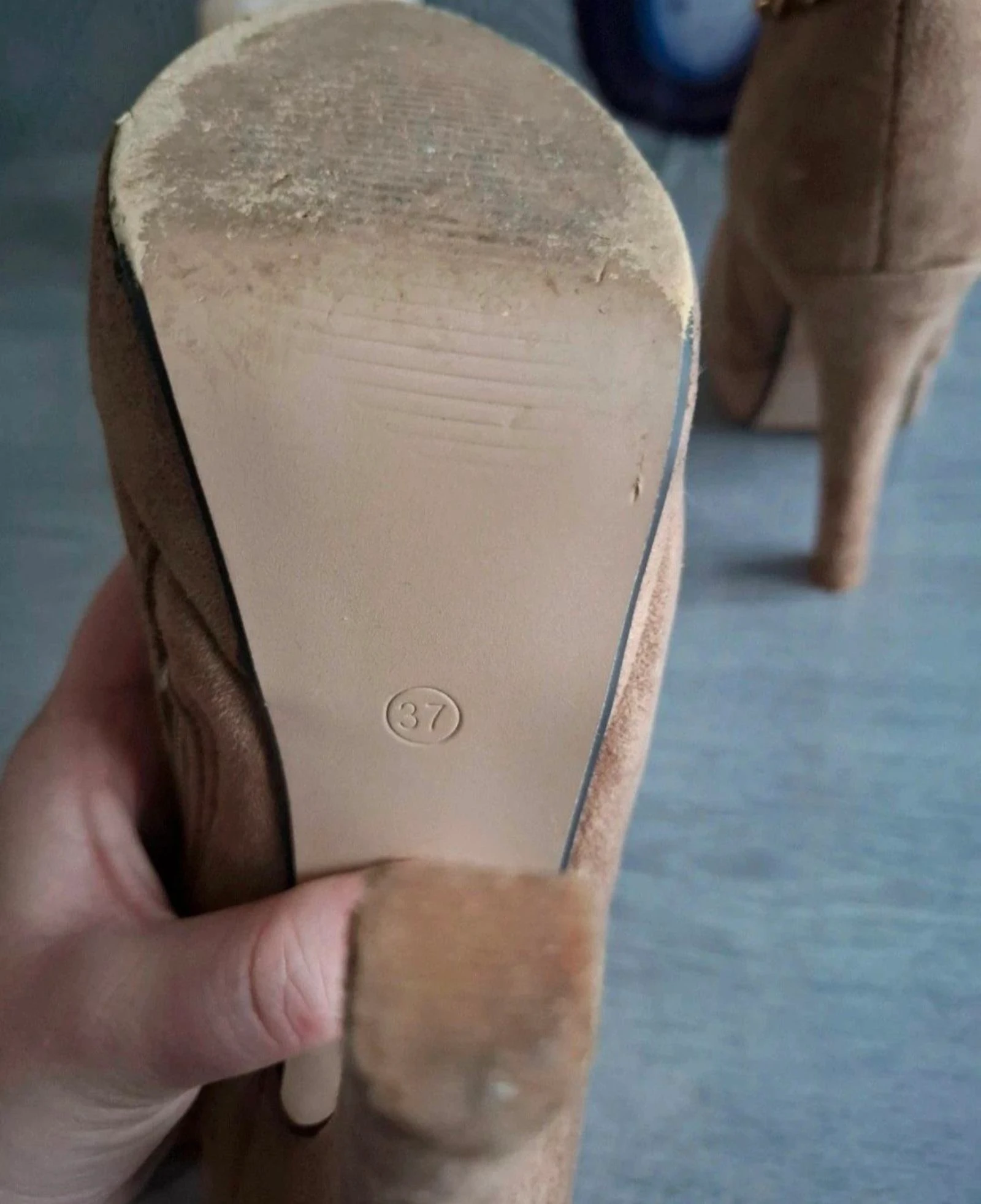 Bota de salto alto com plataforma tamanho 37 – photo 6